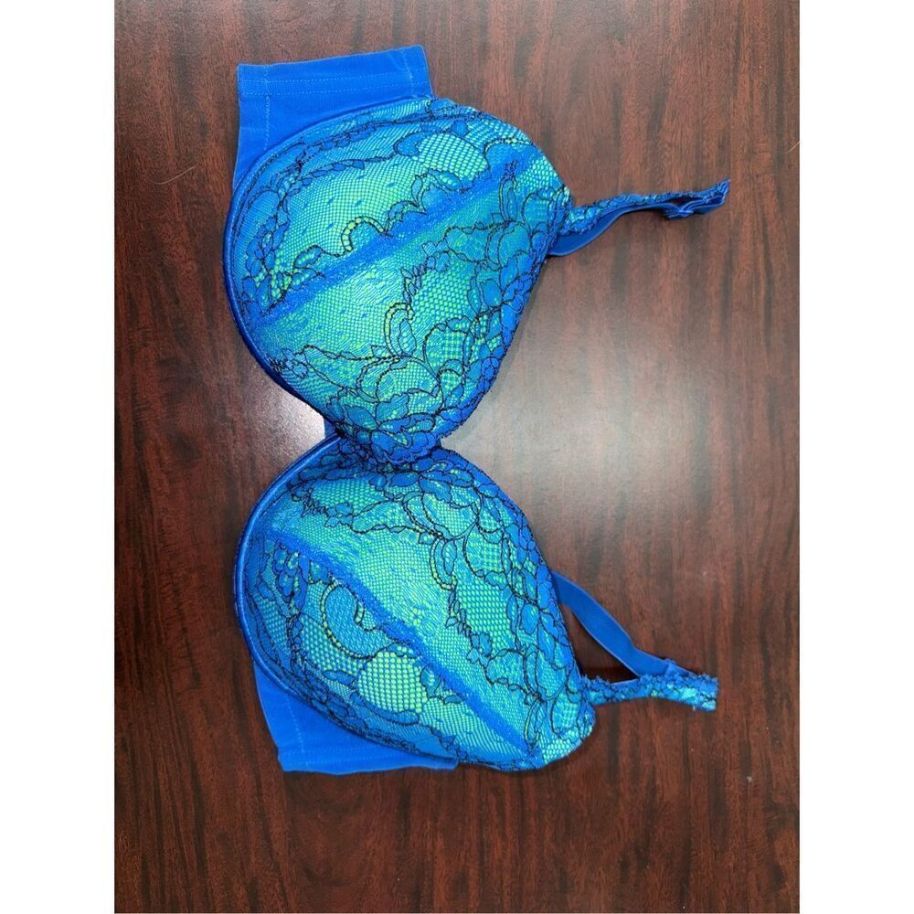Cacique Blue and Green Lace Bra Size 44DD